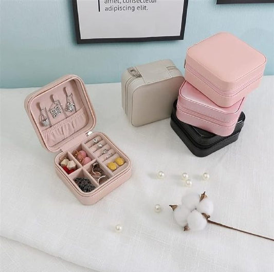 Jewelry Organizer Box , Mini Jewelry Box Travel Pu Leather, Small Jewelry Box Portable Travel Jewelry Box For Rings Earrings Necklace Bracelets Watch Gift For Women Girls